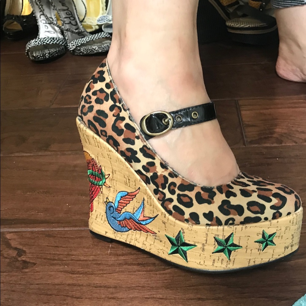 Wedges - Picture 2 of 7